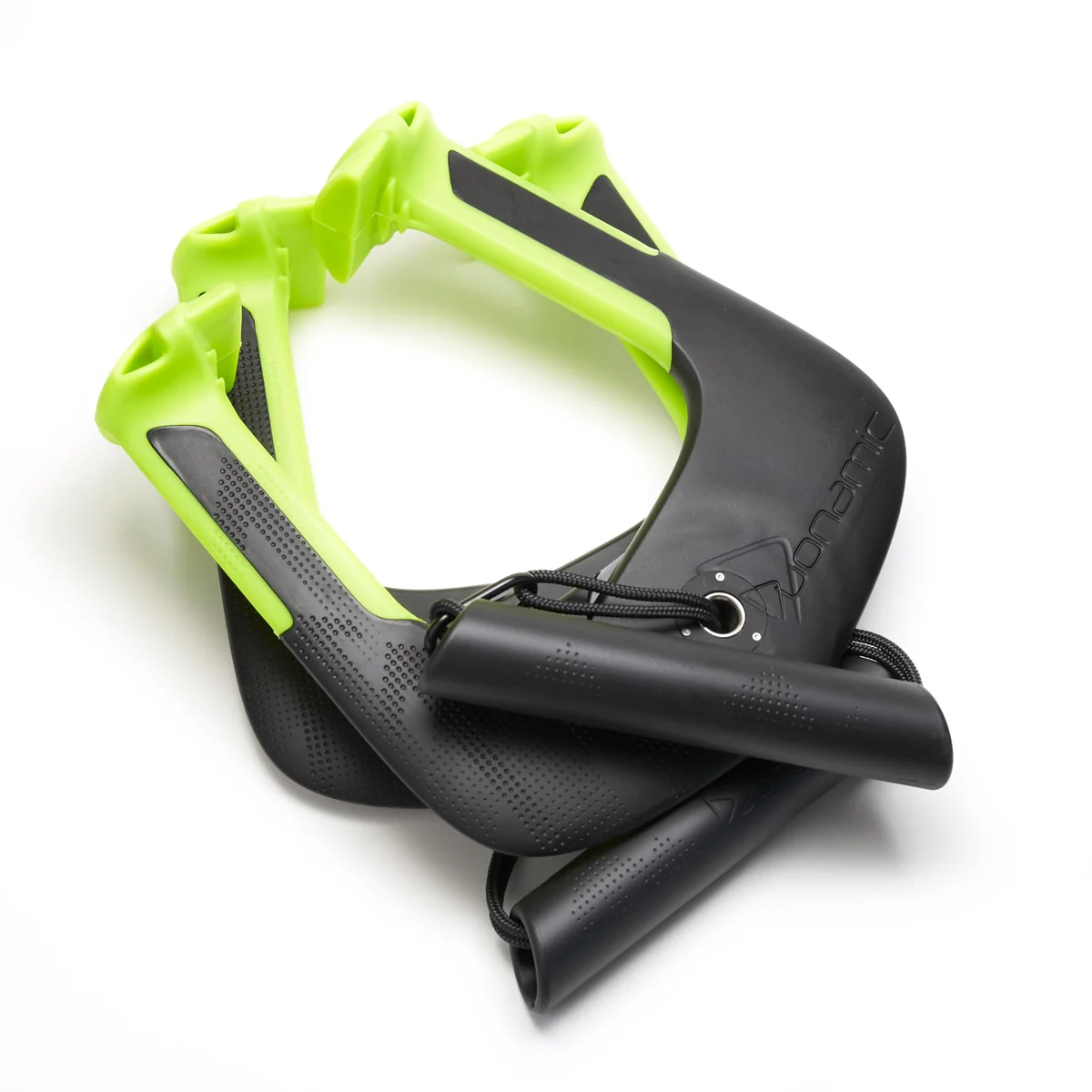 Duonamic Eleviia: Portable Doorway Pull